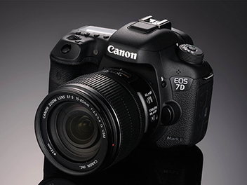 APS-C 旗艦機皇： Canon EOS 7D Mark II 動感實測