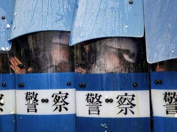 讓人熟悉卻又陌生的台灣新聞攝影，攝影師馬立群專訪