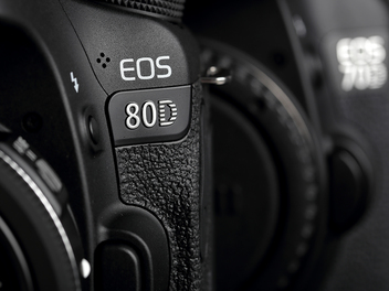 性能直逼APS-C旗艦機皇，Canon EOS 80D實測報導Part Ⅰ！！