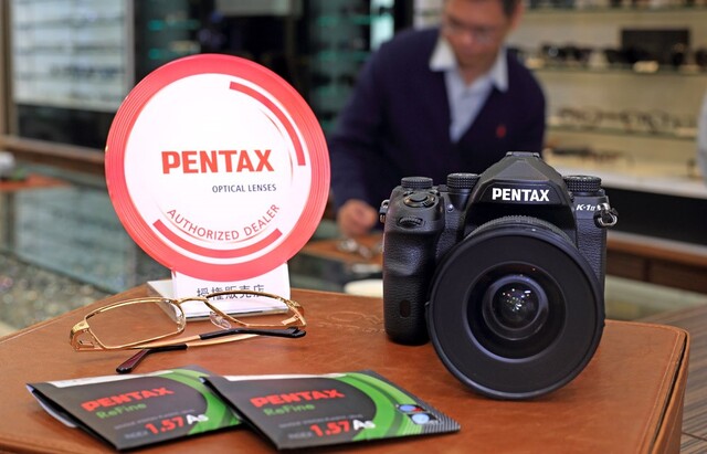 PENTAX 相機愛用者，配眼鏡也要選PENTAX？風景攝影師許展源告訴你