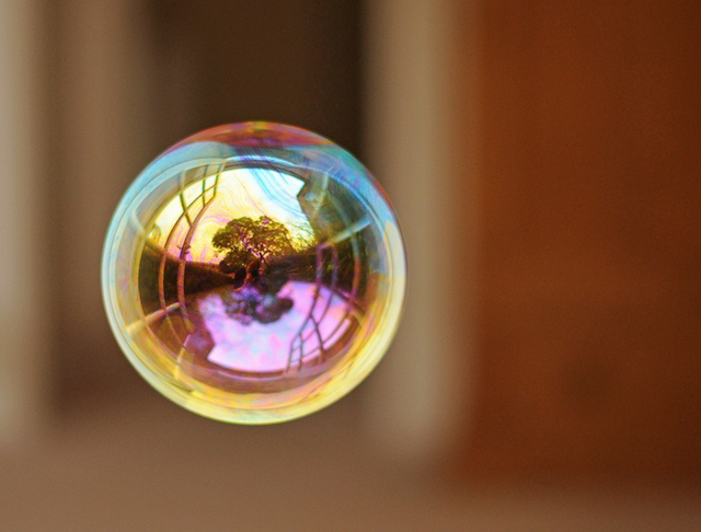 閃亮亮肥皂泡泡 捕捉稍縱即逝的鮮艷色彩 Digiphoto