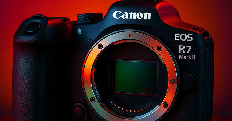 Canon 傳將為 APS-C 機型導入堆疊式感光元件！EOS R7 Mark II 或迎來高速讀出升級